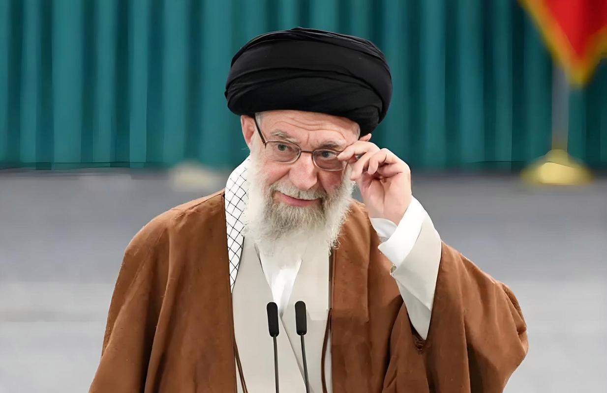 哈梅内伊账号“诈尸”更新，狠狠打了特朗普的脸！

2026年4月5号凌晨，好多还