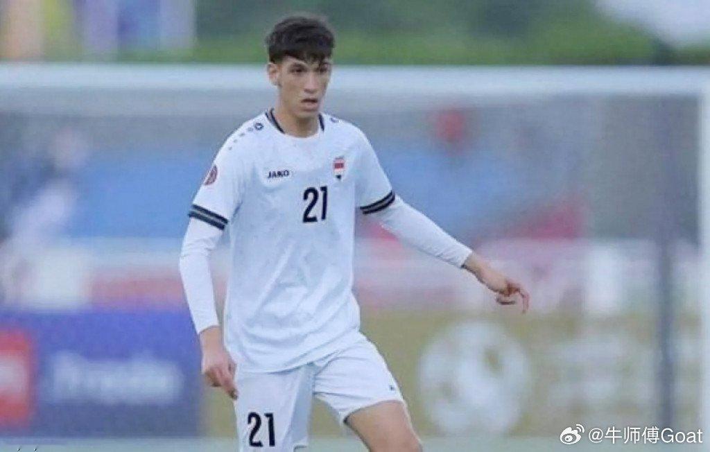 C罗和利雅得 据利雅迪亚🔴利雅得胜利足球俱乐部于周五正式签下伊拉克中场球员海德