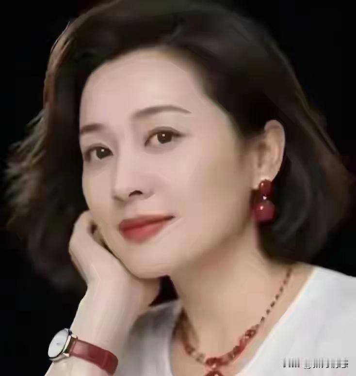 46岁离异再婚其实也并不难！
这个年龄段找个伴，就别心存在20来岁嫁人时，要求帅