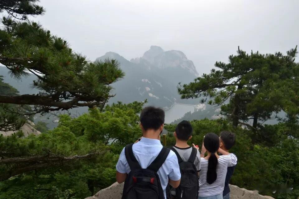 安徽天柱山风景秀丽秀美的炼丹湖