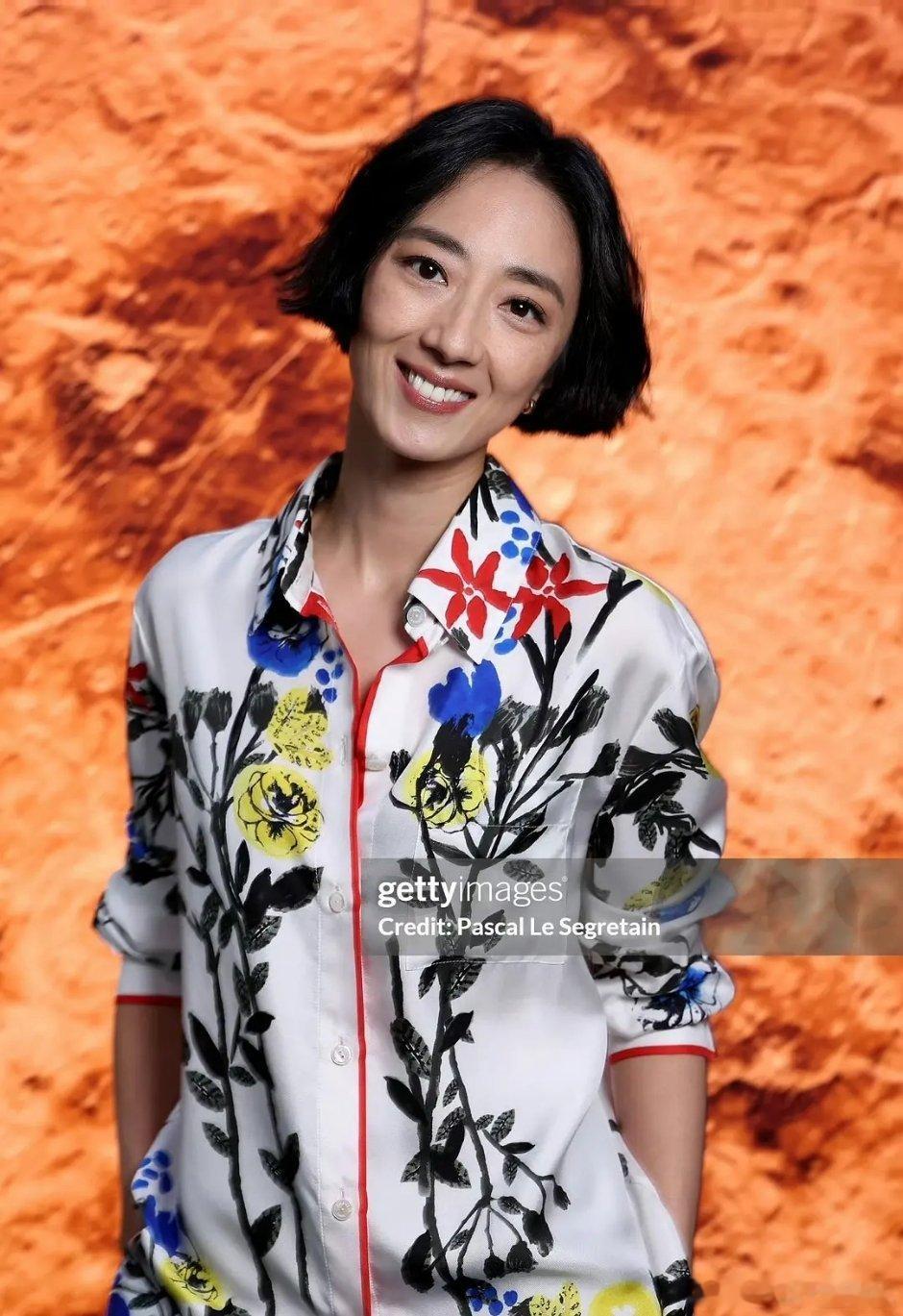 桂纶镁这个发型一般人还不敢驾驭 ​​​