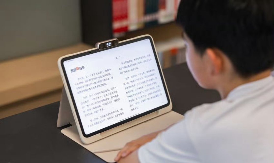 AI时代还要不要学英语 总有人说现在AI翻译这么好用，没必要再死磕英语了，越琢磨
