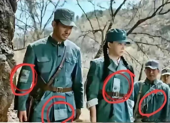 年轻导演常因缺乏生活经验而受挫。例如，剧中衣物补丁位置错误，颜色也失真，显得不真