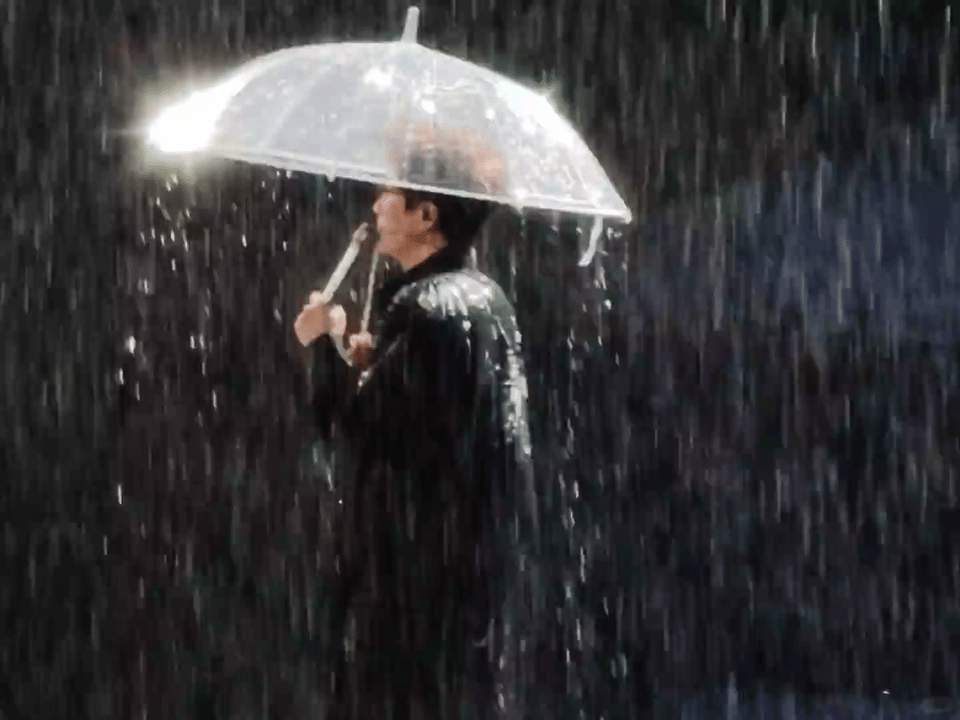 毛不易的雨不是毛毛雨 毛毛老师的名字听着这么温柔，演唱会的雨怎么一点都不温柔？台