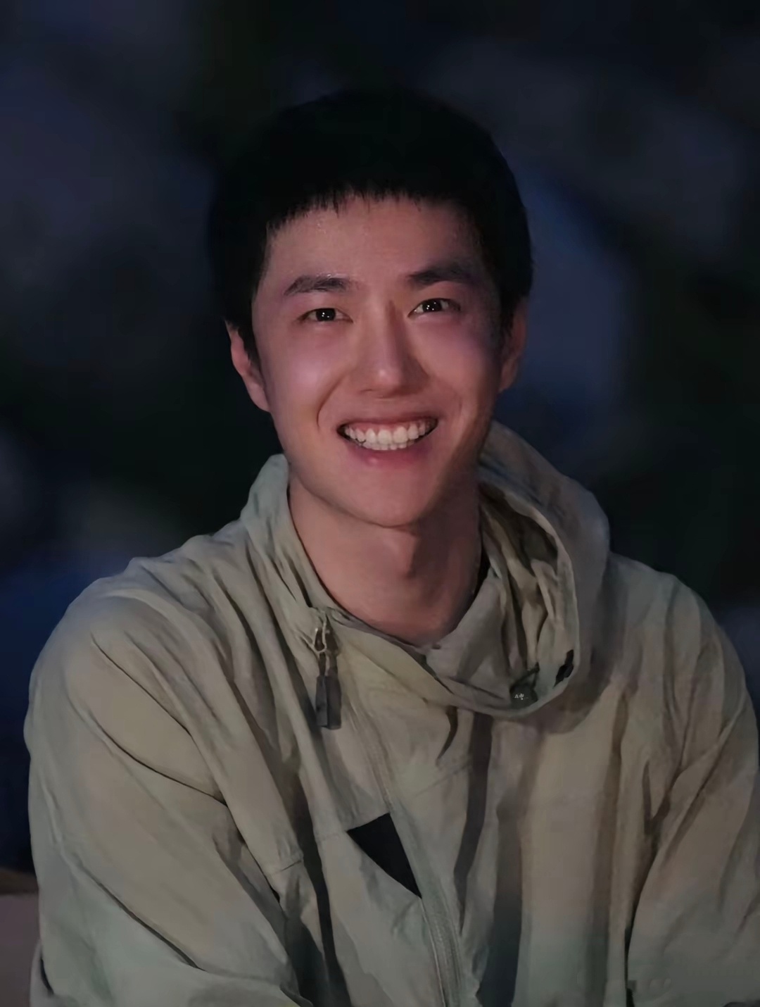 王一博and小摩托们大家端午安康吖 