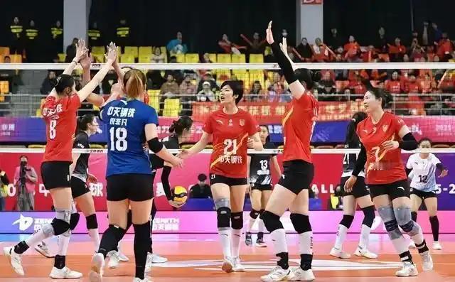 江苏中天钢铁女排整体实力是国内全华班队伍中最强的，这一次应邀出征越南国际女排邀请