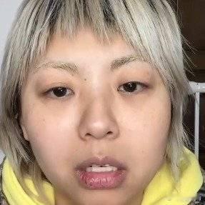 张大大被曝指使社会人士砸门恐吓一些网友批评整个娱乐圈，认为类似丑闻频发反映了行业