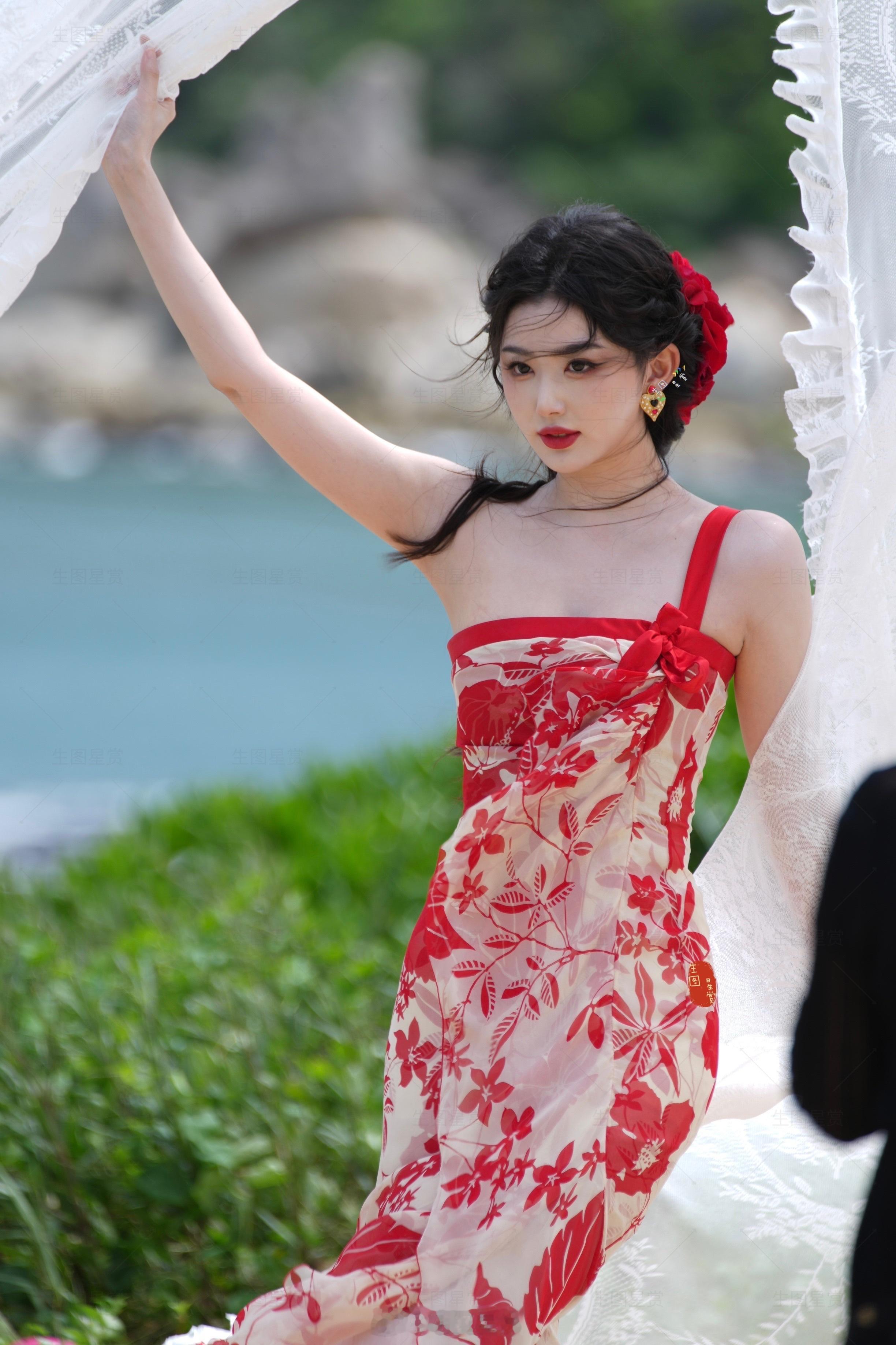 红色美人鱼孔雪儿🧜🏻♀️费加罗超级假日 三亚外拍 