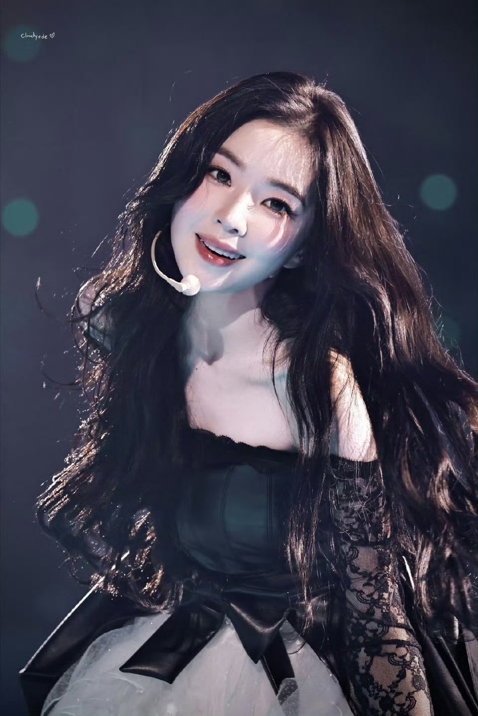 裴珠泫 Irene 神女降琳🩷🦋💟 