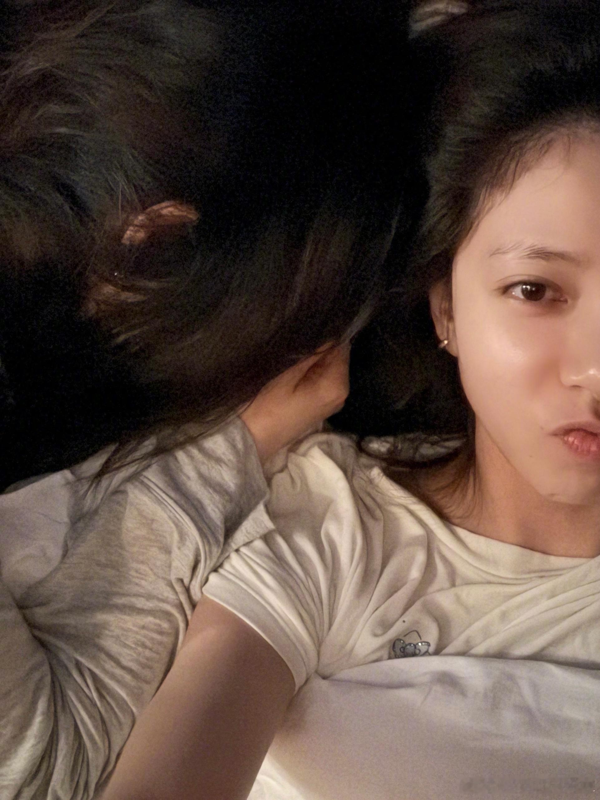 爱是两人一张棉被🛌 