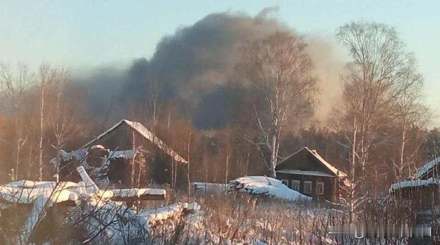 1月5-6日晚，SBU无人机袭击了俄罗斯联邦科斯特罗马地区的一个导弹和炮兵库，以