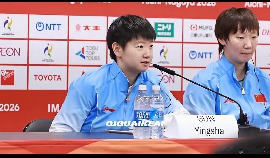 孙颖莎：其实我们已经交手二十多次了……
王曼昱：憋住，憋住，唉，实在憋不住！
张