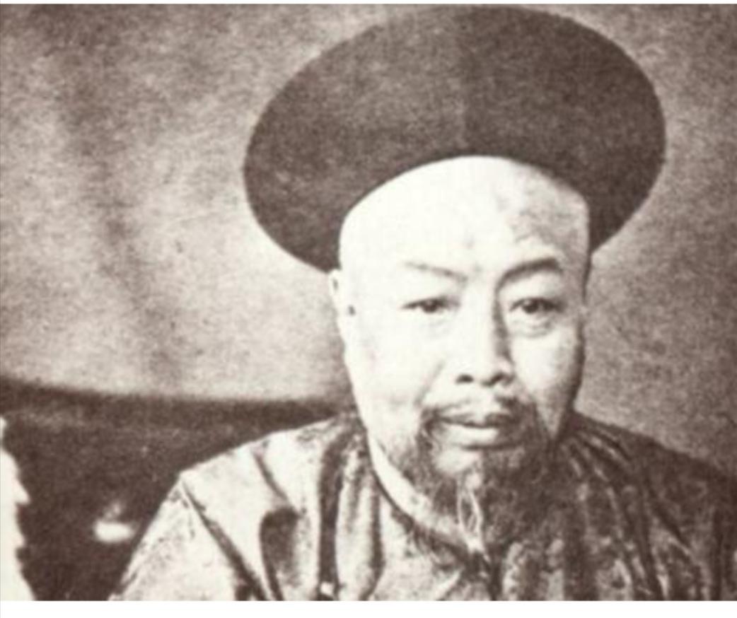 1847年，广州城下，英国公使德庇时带着一群全副武装的士兵，再次要求进入广州城。