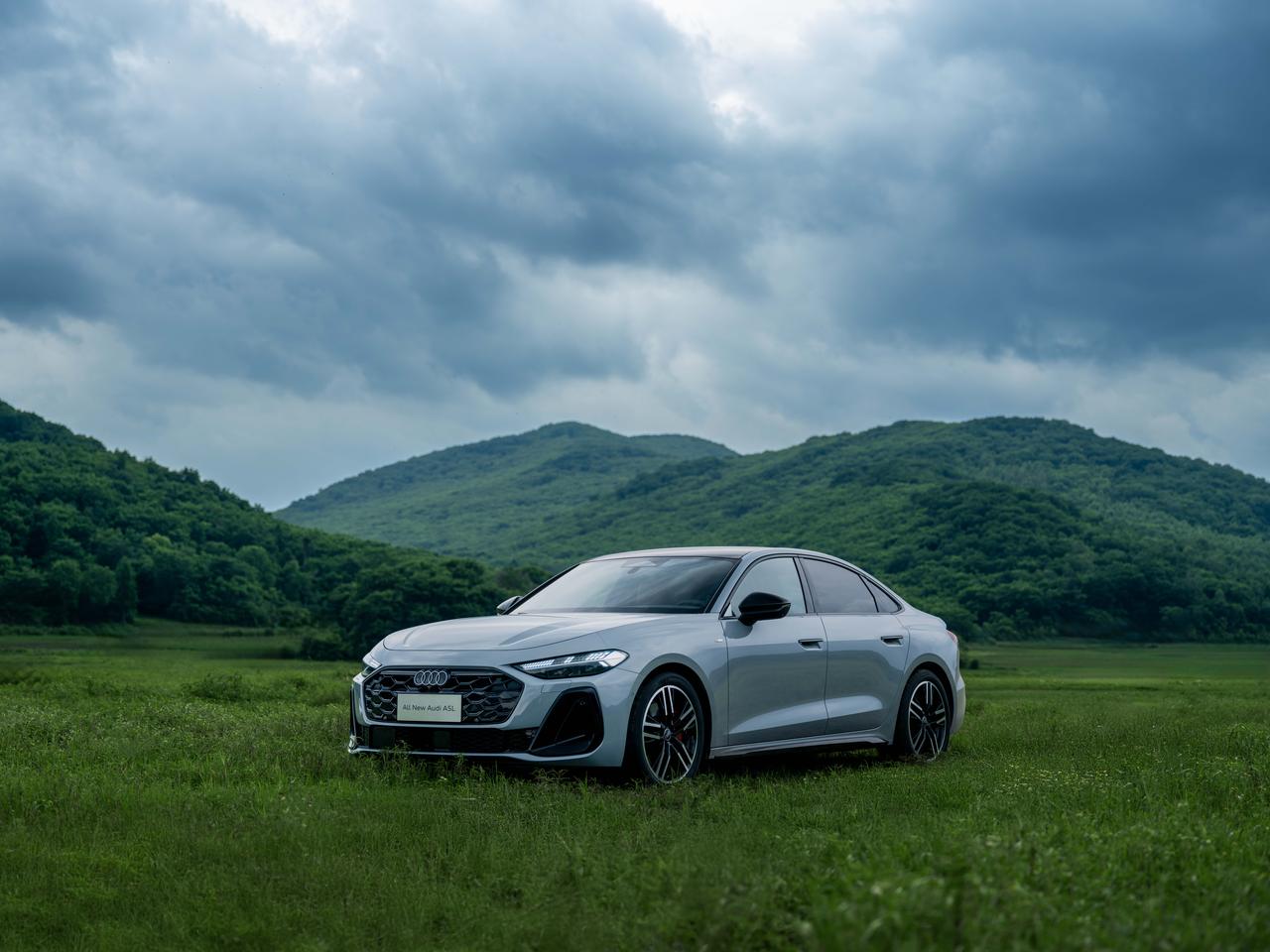 8月7日，一汽奥迪A5L上市，新车推出3款车型，售价23.98-28.98万元。
