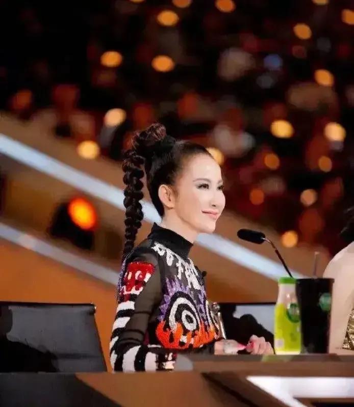 震惊，李玟生前9分钟音频曝光，终于知道她为什么突然轻生了！

8月17日晚，已经