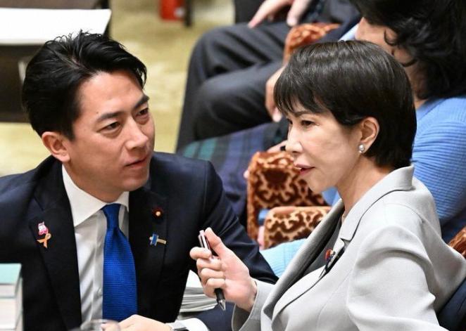 日本不缺中国游客？高市早苗做出最新回应，12月9日，日本首相高市早苗现身众院预算