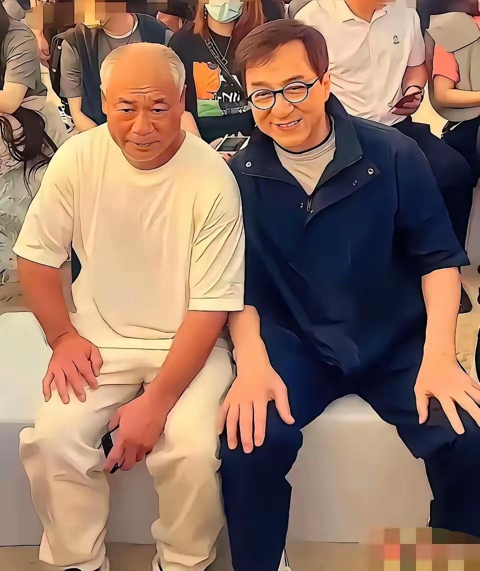 2008年奥运会上，李宁作为奥运飞人，在鸟巢上凌空奔跑，点燃了奥运圣火。在我的心