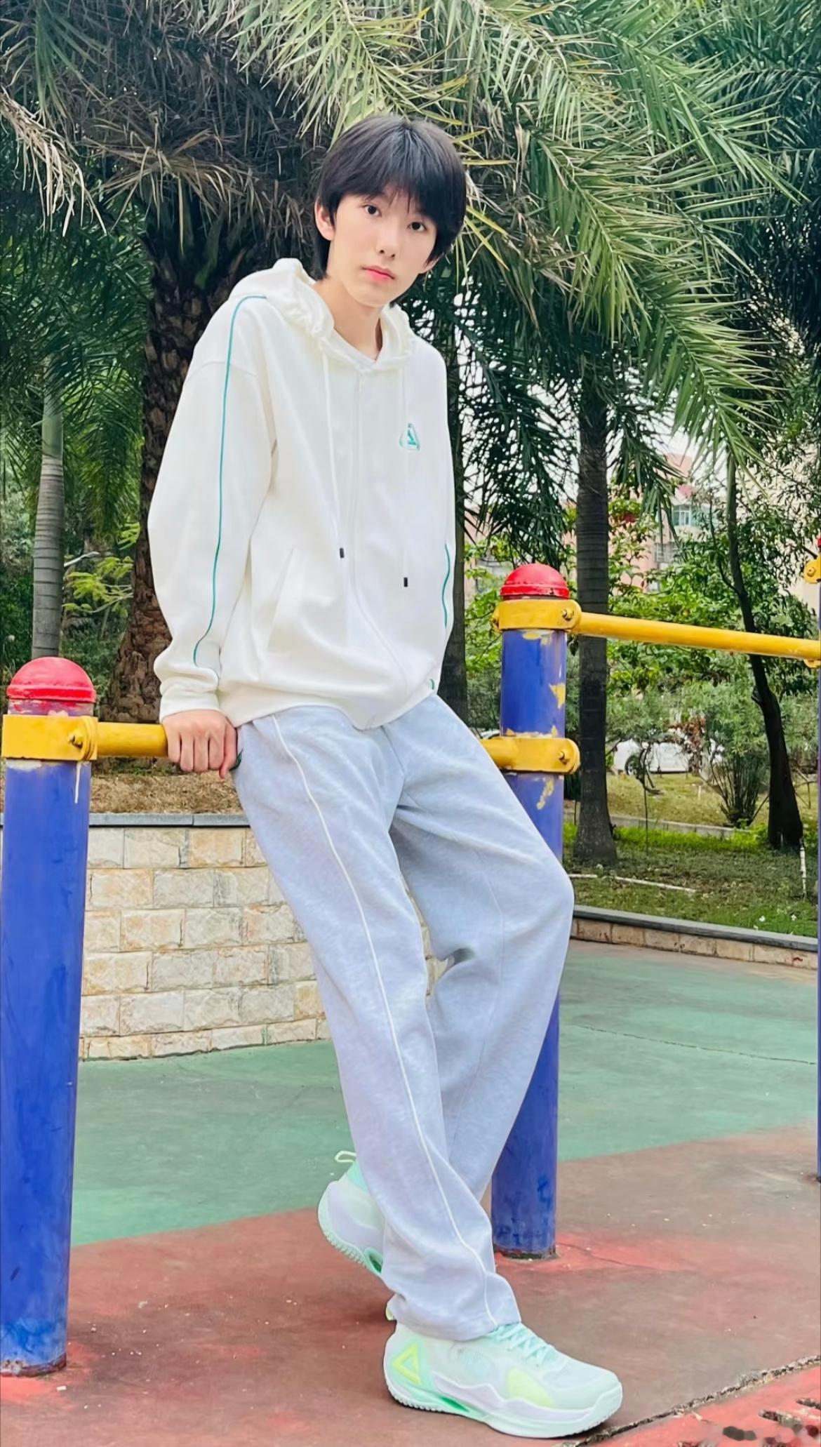等你下课一起走好吗 柏放日常 ​​​