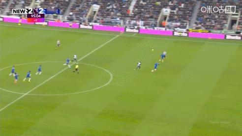 最后时间巴恩斯倒地！VAR介入了纽卡斯尔联vs切尔西 英超联赛