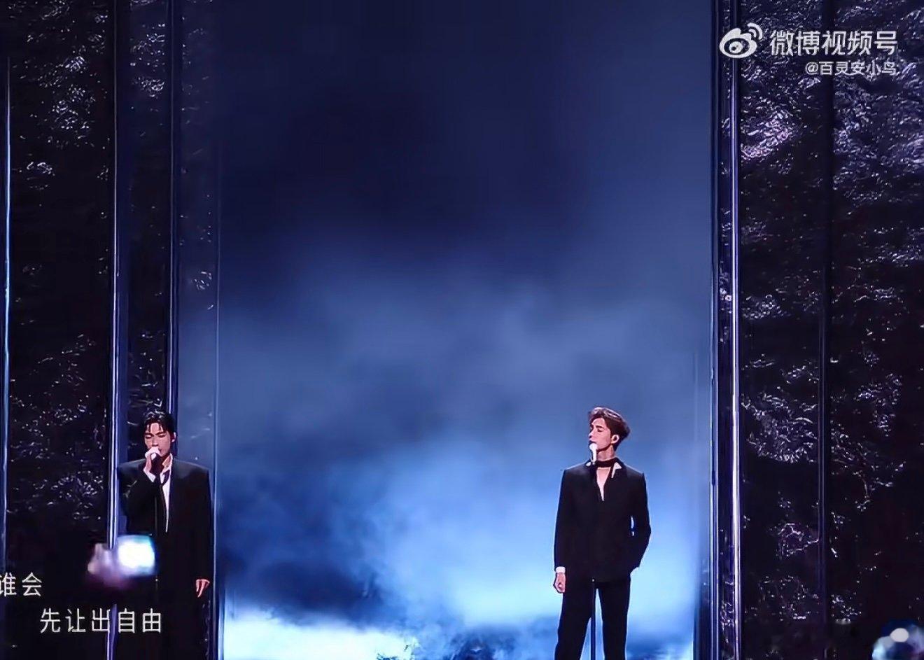 张彬彬唱天后怒音一曲《天后》惊喜出圈，张彬彬怒音一出直击人心，与阿云嘎同台氛围感