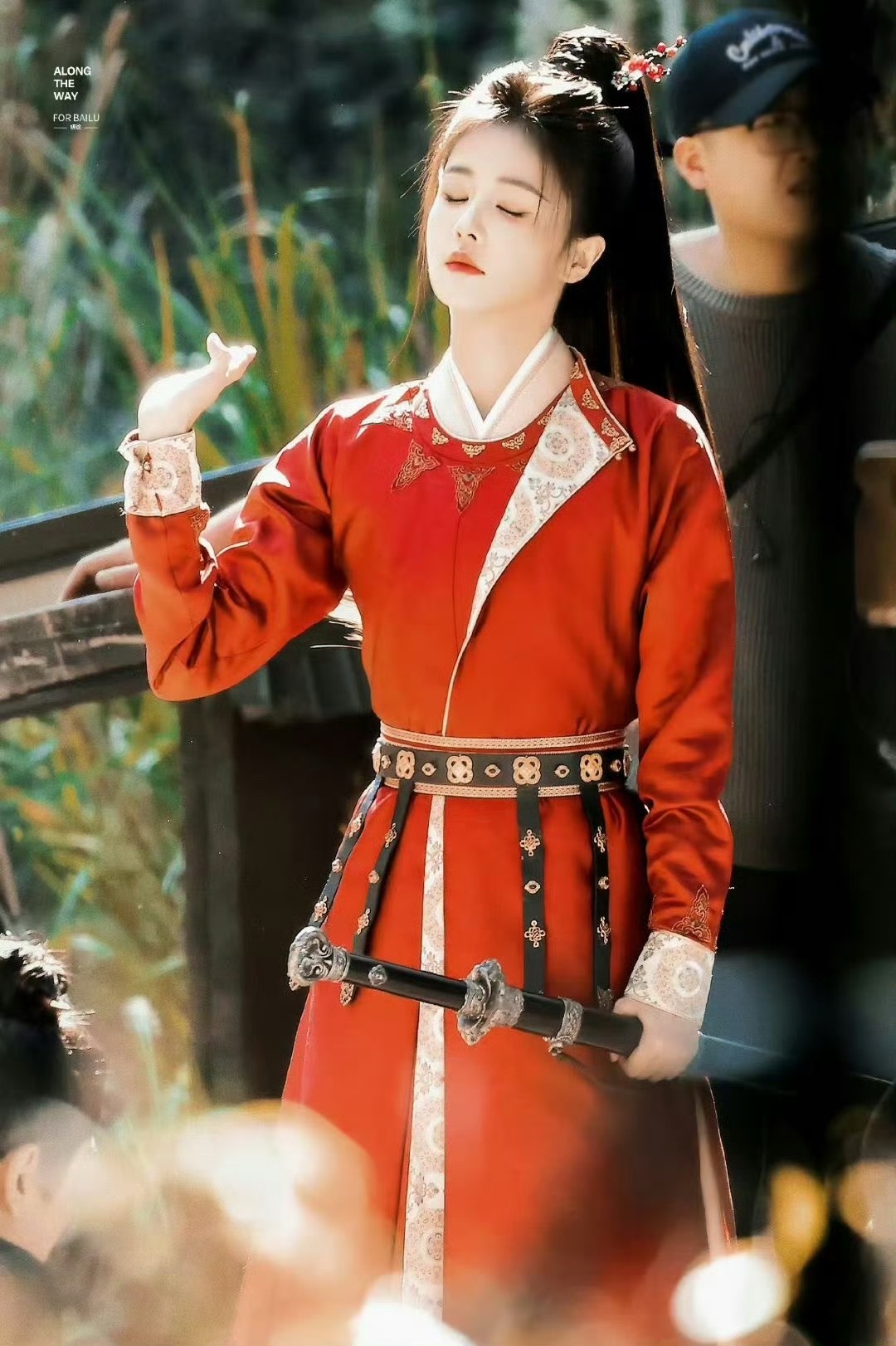 唐宫奇案有中式恐怖那味了那个拜堂的预告片是真的有吓到不行了，白梦妍保护俺白鹿