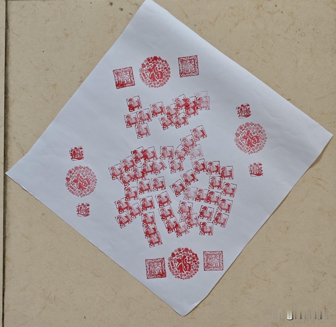 福，不是求来的，是修来的。你执着时，它躲得远远的；你放下时，它悄悄贴在眉梢。像檐
