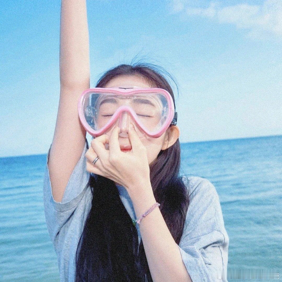 Irene裴珠泫 一些氛围感头像合集 