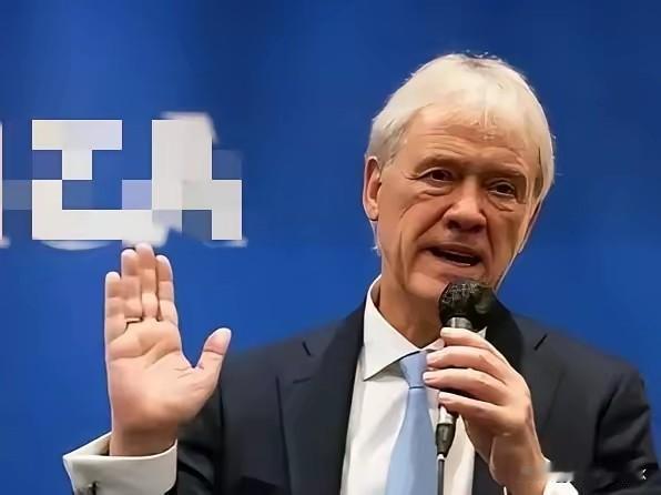 荷兰和美国对中国出口的光刻机一直以来采取限制政策。

中国这次真硬气，直接说不谈