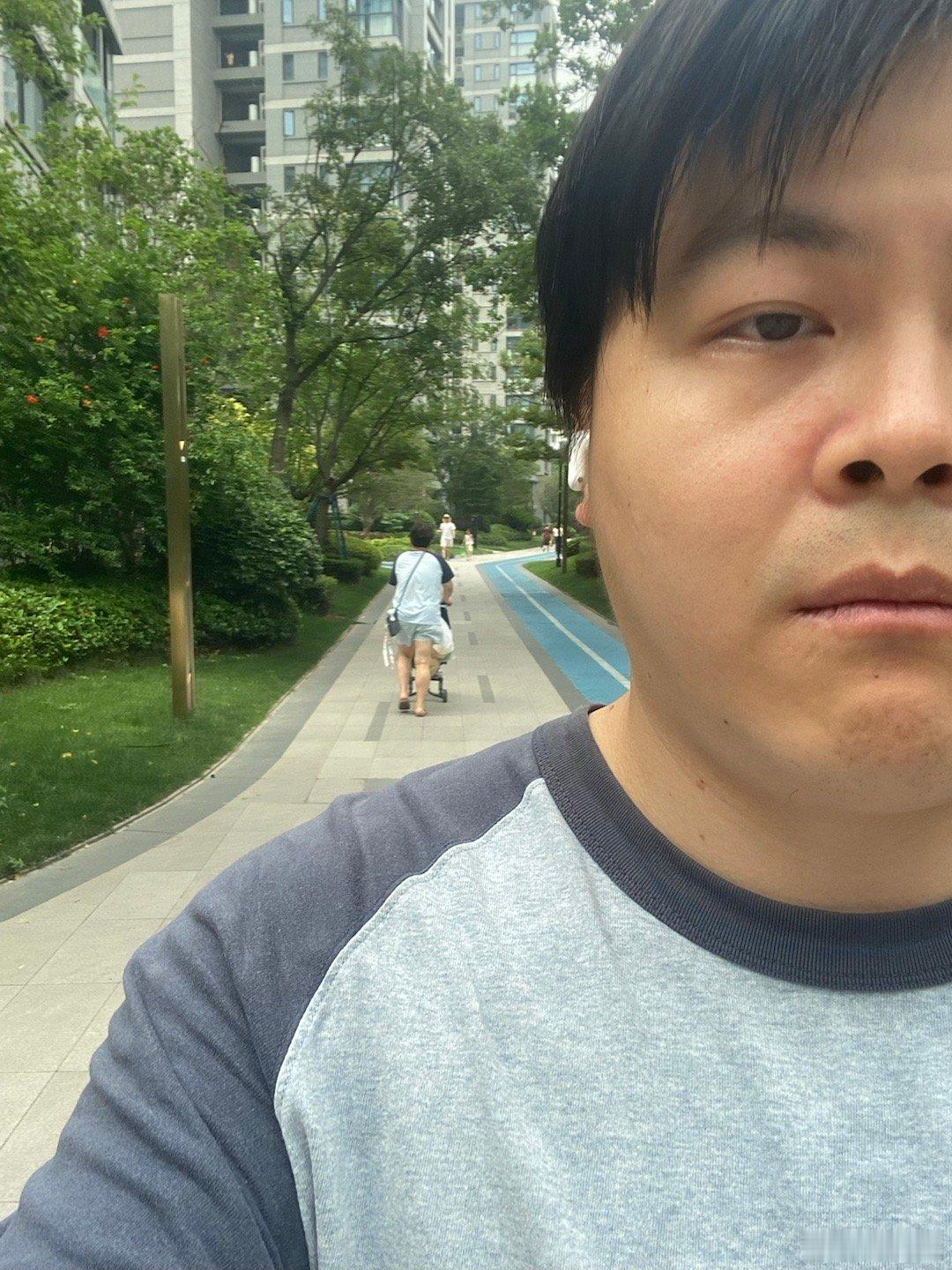 又跟宝妈撞衫了