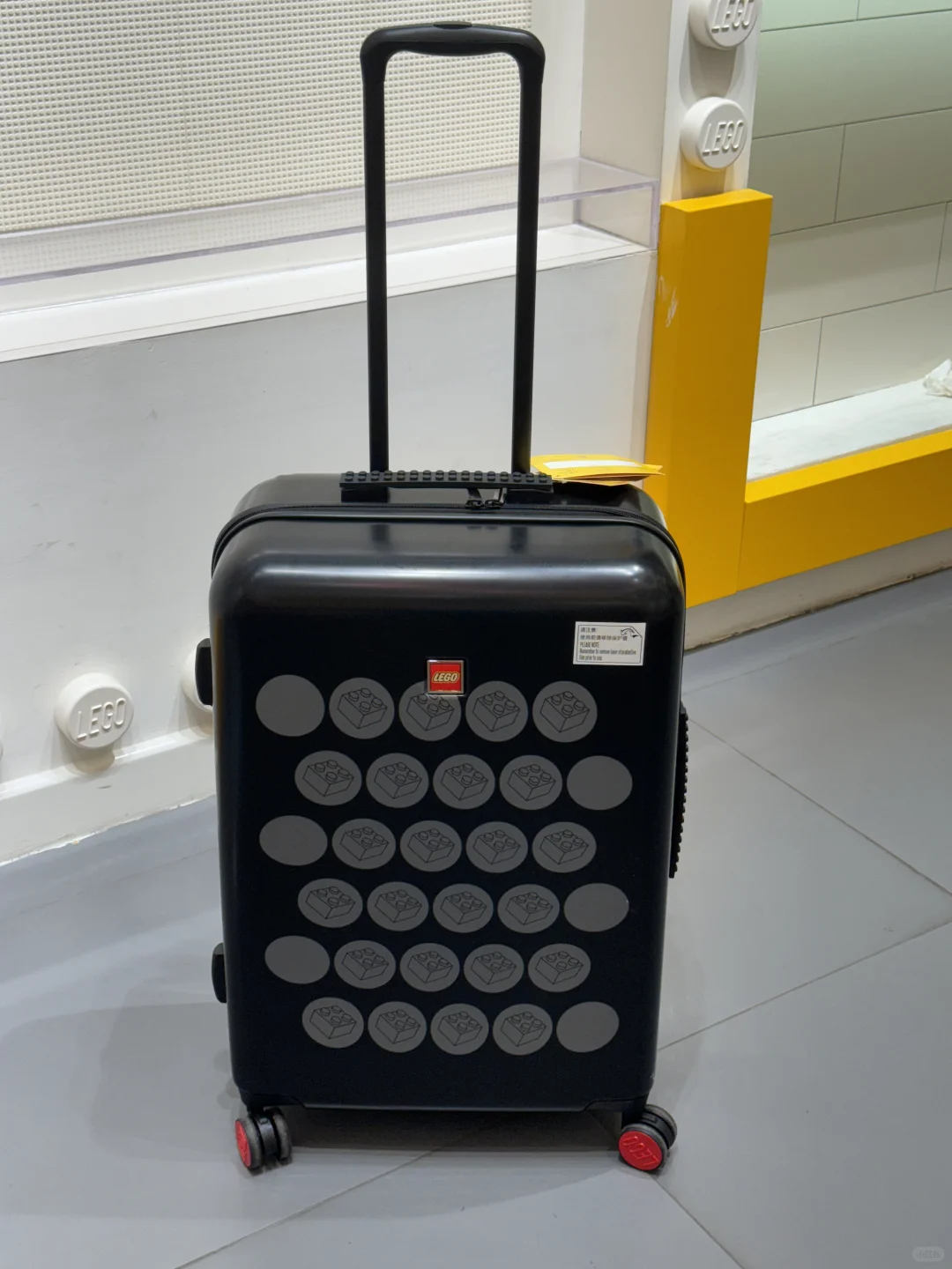 青岛人都收到通知了吗？？？在万象城！！！