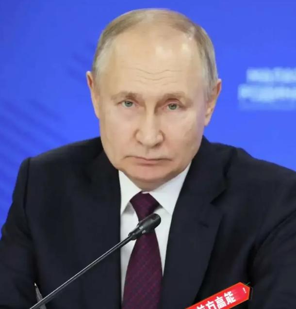 铁了心要干！
俄罗斯总统今天突然宣布： 1月24日，俄罗斯总统普京明确宣布，俄罗