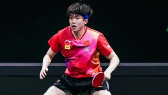 2026年3月13日重庆冠军赛男单1/4决赛，王楚钦先声夺人拿下首局，却遭日本选