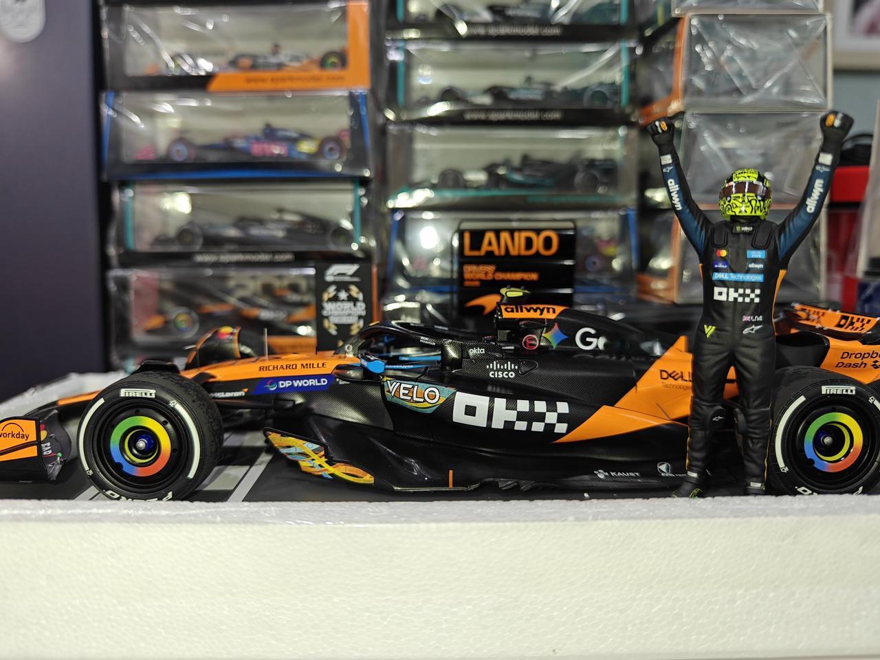 迷你切1/18比例 诺里斯个人生涯首个WDC F12025阿布扎比大奖赛 艺术家