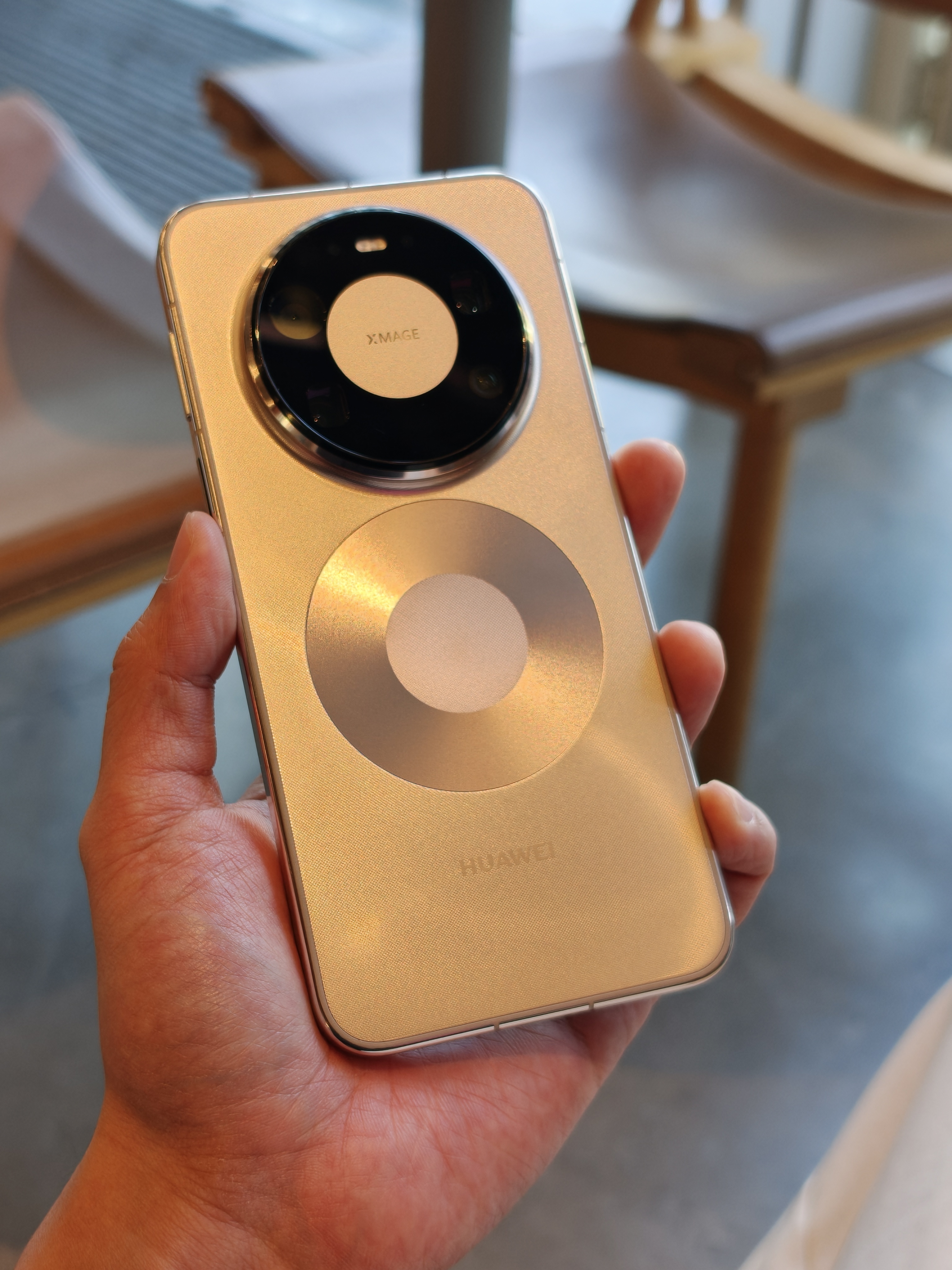 说出来你可能不信，但华为真的用麒麟9030 Pro这颗处理器，做到了行业最顶尖的