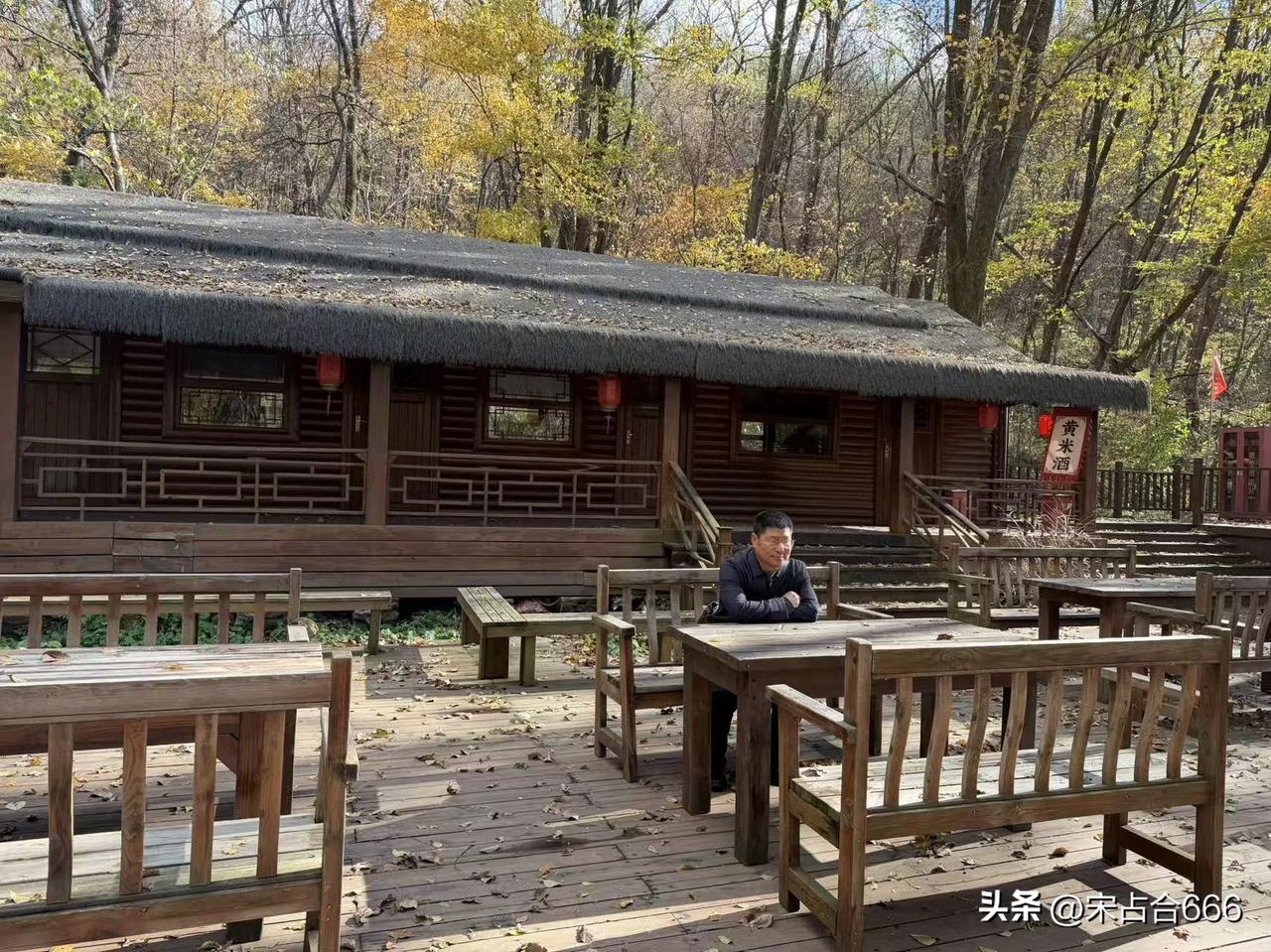 想当年，我也曾经辉煌过，后来日渐衰落。在我四十岁时，是我人生的巅峰，那时我就身价