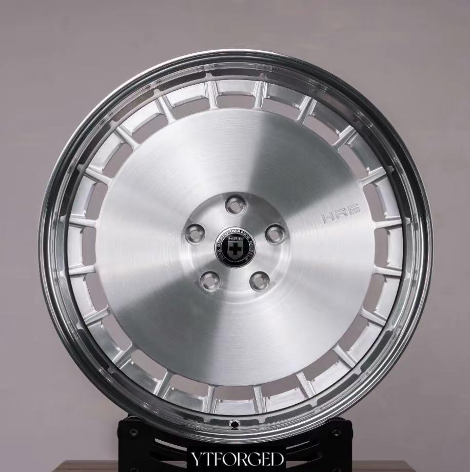 奔驰G63/AMG x HRE 935 FMR-X 24寸 中盘拉丝银+精抛轮辋