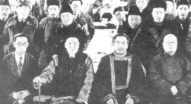 1943年，毛主席的弟弟毛泽民被“新疆王”盛世才杀害，然而盛世才逃亡台湾后，才得