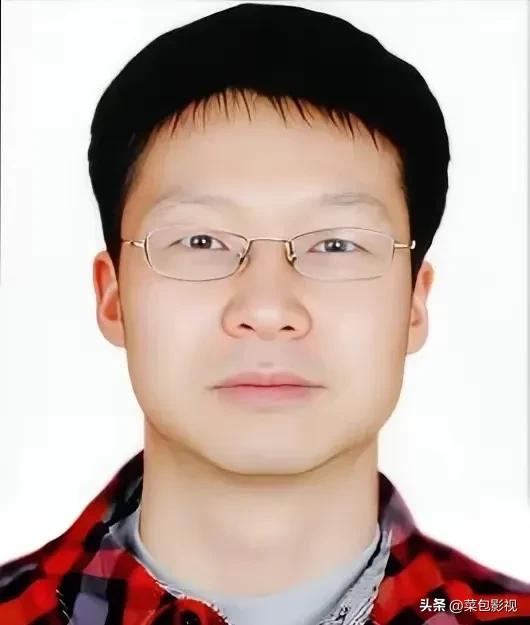 一位社会学家非常现实的话：“只要你去伺候，一个屎尿屁都不能自理的老人，不用多，就