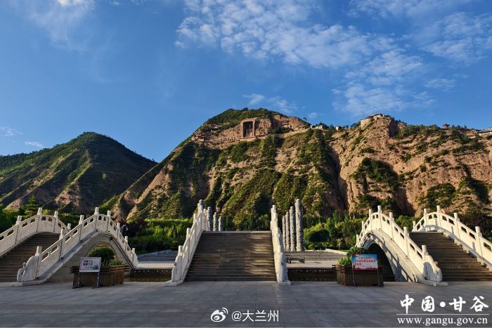 一山藏古韵，一园揽清风🍃同城热点创作计划 盛夏的甘谷大像山公园，藏尽山水诗意与