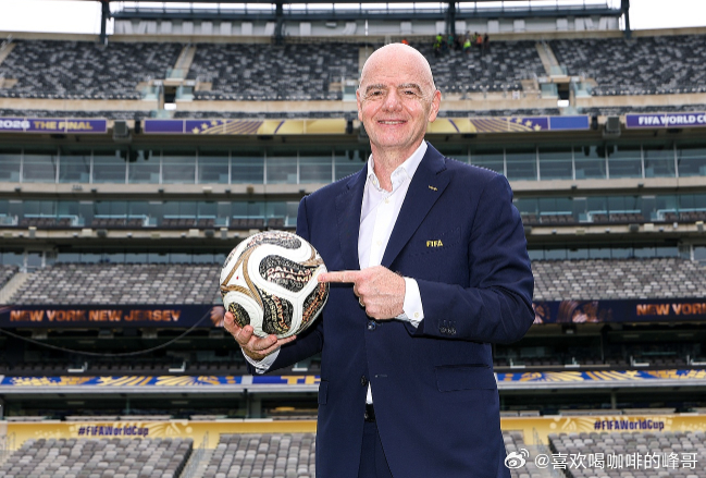 当国际足联（FIFA）宣布2030年世界杯将由西班牙、葡萄牙、摩洛哥，以及阿根廷