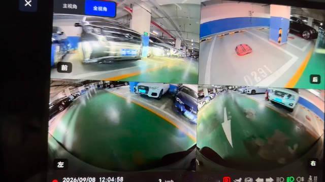 理想mega 自动泊车撞车，越来越差。 #理想汽车[超话]##理想mega##新一代理想mega @