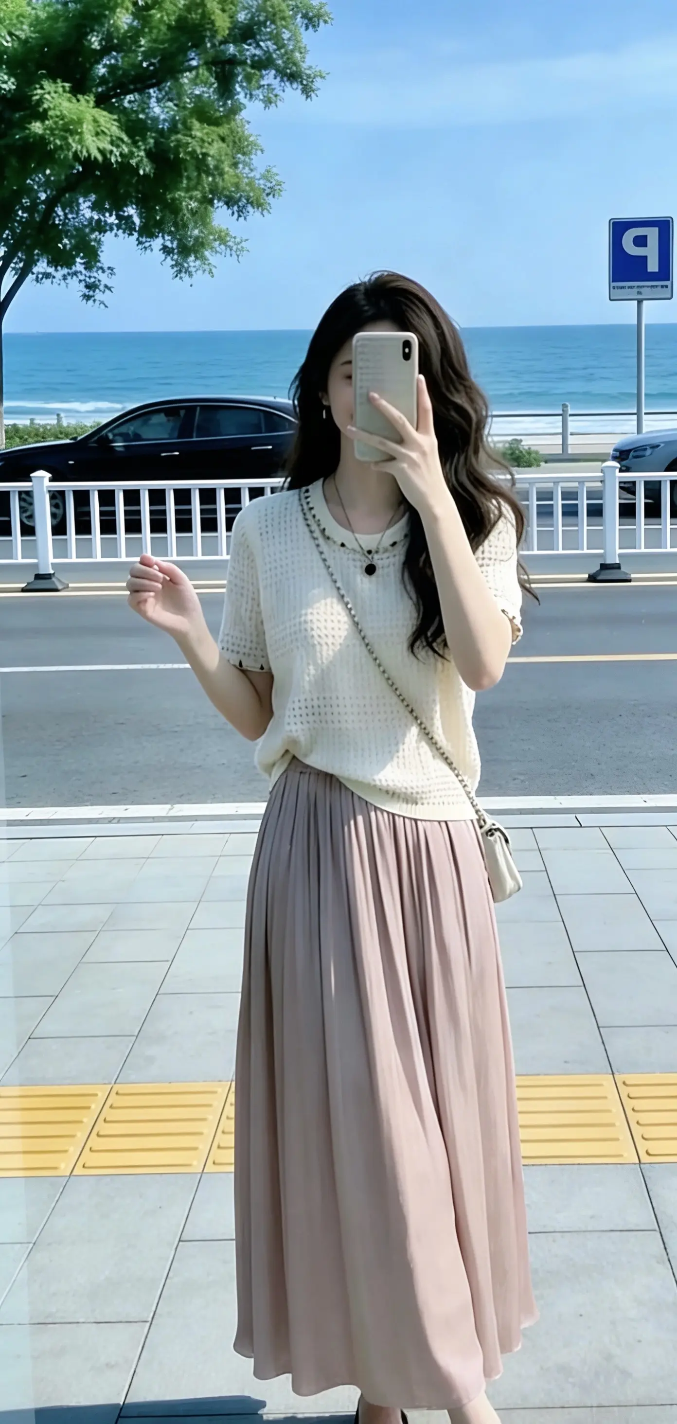 人生本就是一场梦，来路坑洼，皆为过往；前路漫漫，尽是坦途。把陈年的苦...