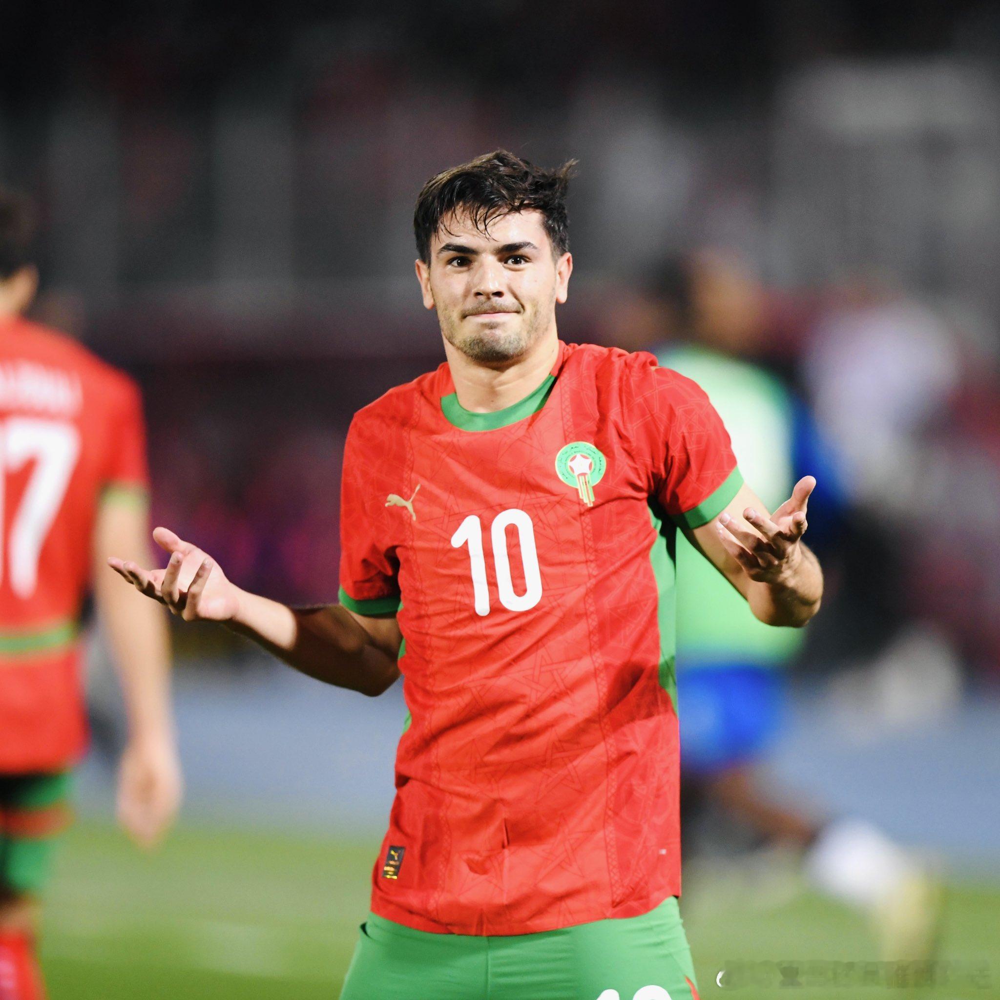 卜拉欣: 🦁🇲🇦🤷♂️ ننهي فترة التوقف الدولي 