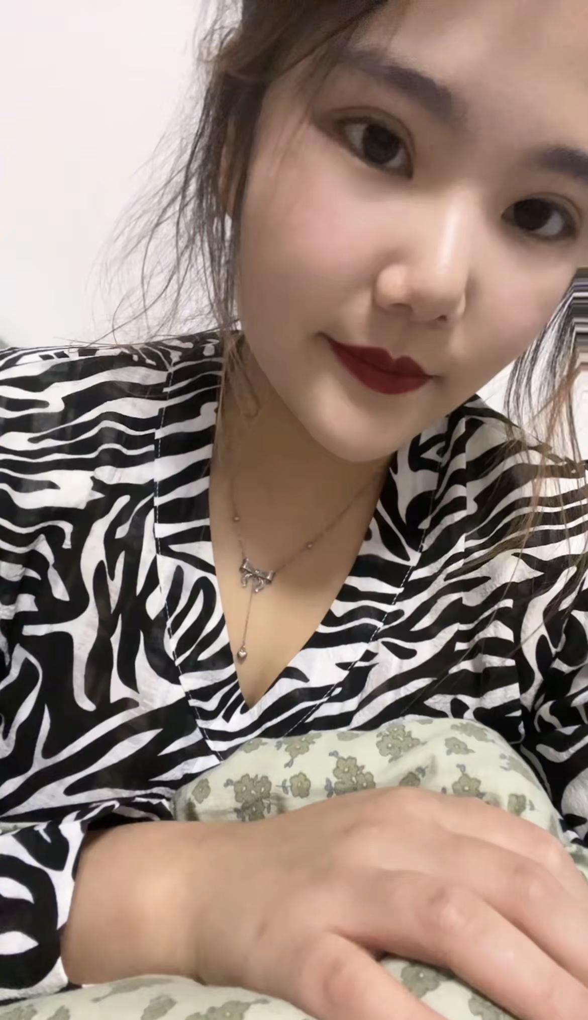 原来婚姻才是真正的成人礼，有了孩子后才明白，我只得到了孩子，其他的都在失去。身体