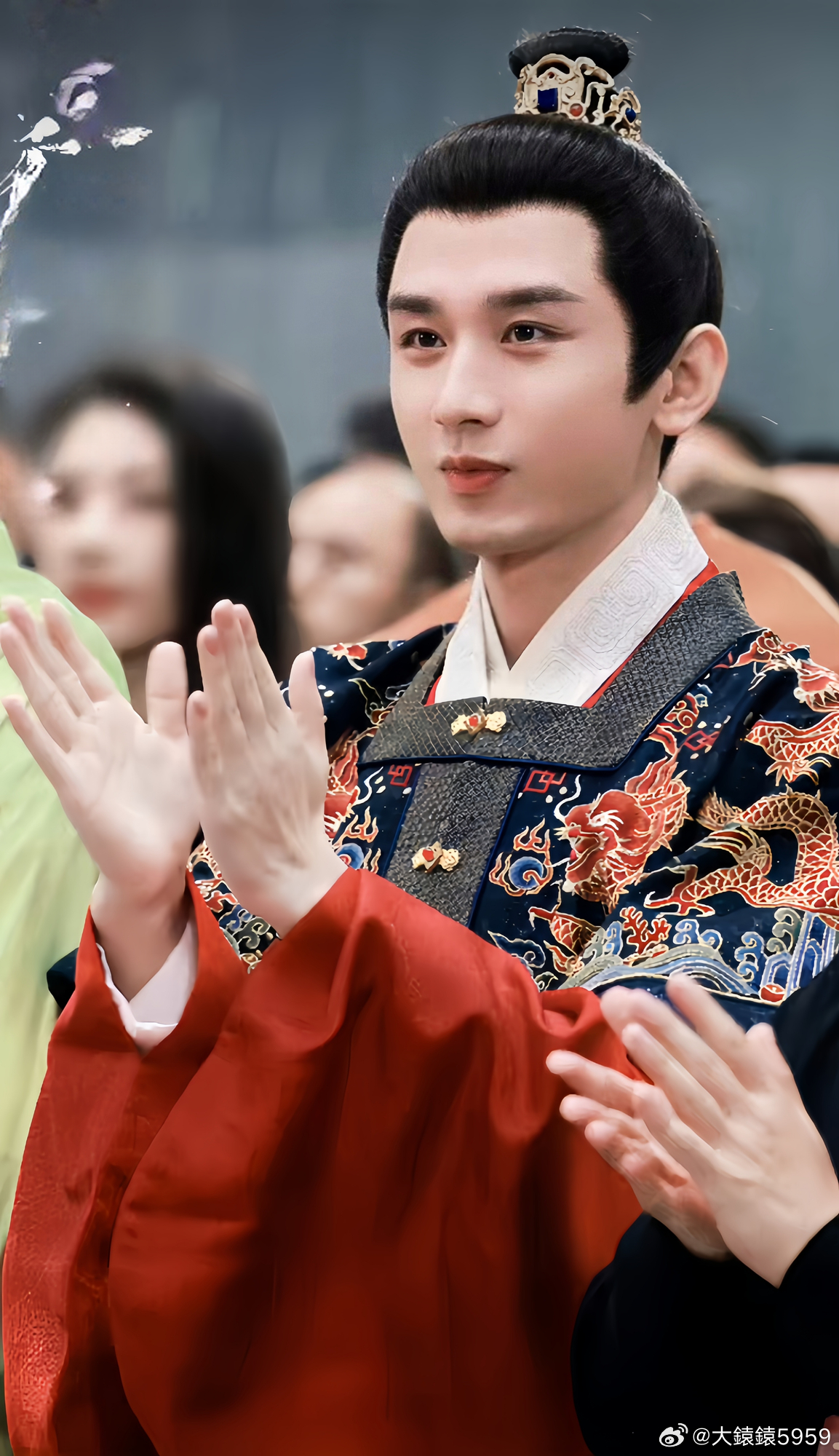 【四人小队，集结完毕！】落难太子、精明小捕快、神秘女医…看性格迥异的四人如何从彼