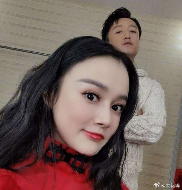 邹市明理财之道 把财富交给妻子此时推卸责任或许也是权宜之计，毕竟邹市明才是那个有
