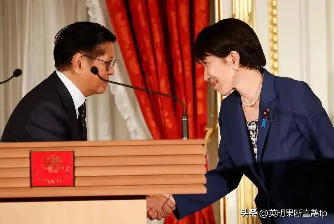 日菲“隔空”分赃？日本拉菲律宾搅局亚太，四重算计包藏祸心！

最近，日本频繁拉拢