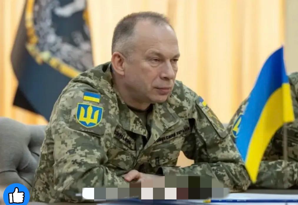 快讯！快讯
乌克兰总司令宣布了
据乌克兰媒体报道，波克罗夫斯克前线的激烈战斗仍在