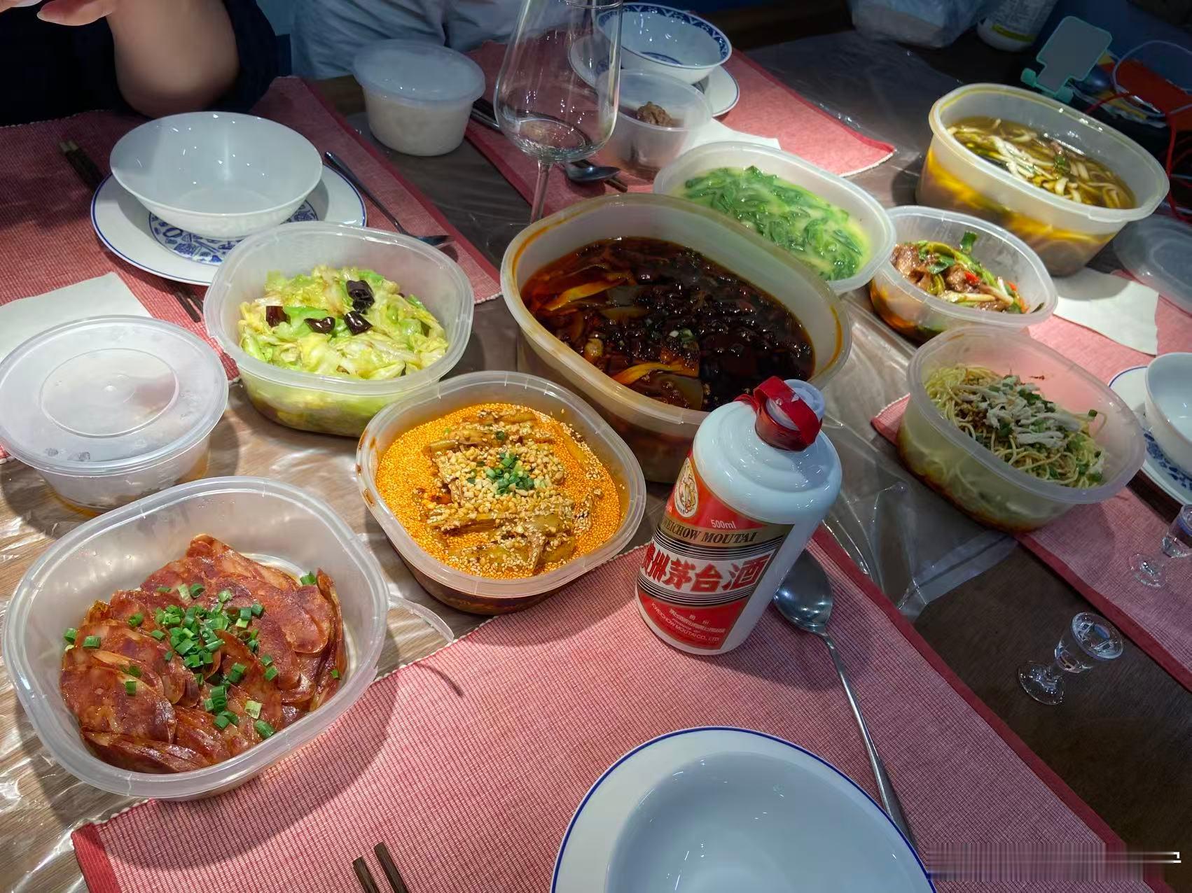 生活手记 假期就应该这么度过呀，吃吃喝喝玩玩乐乐，让一切烦恼都走开