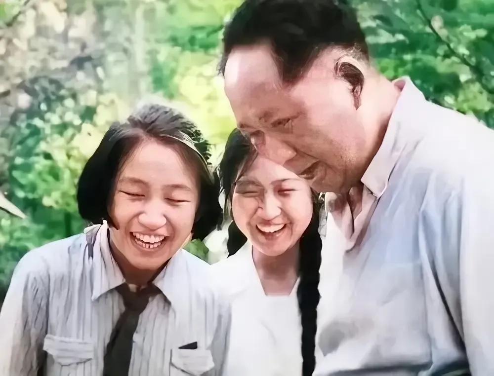 毛主席：“一切真知都是从直接经验发源的。”